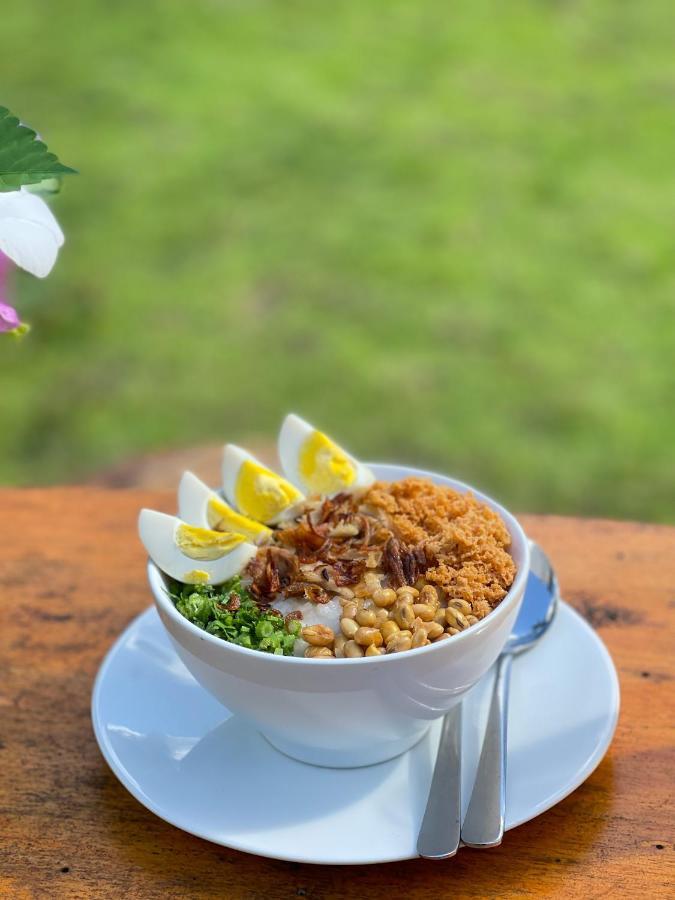 Mertha Sari Resto & Bungalow Klungkung Екстериор снимка